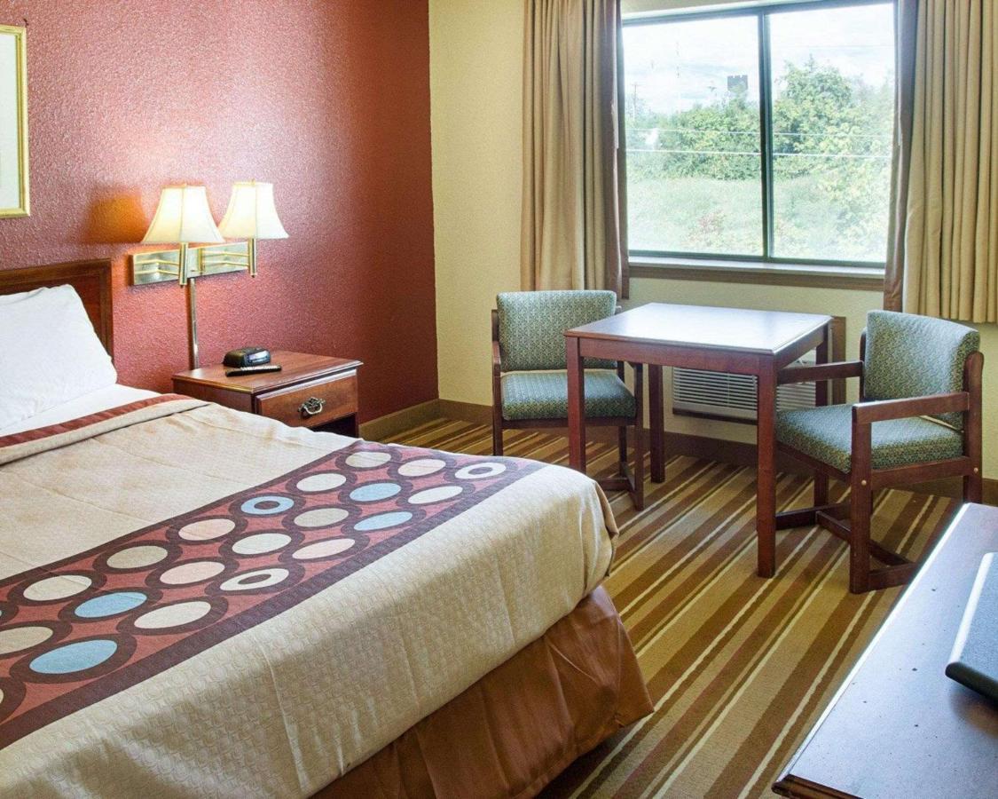 Inn Rodeway - Cincinnati South 2*